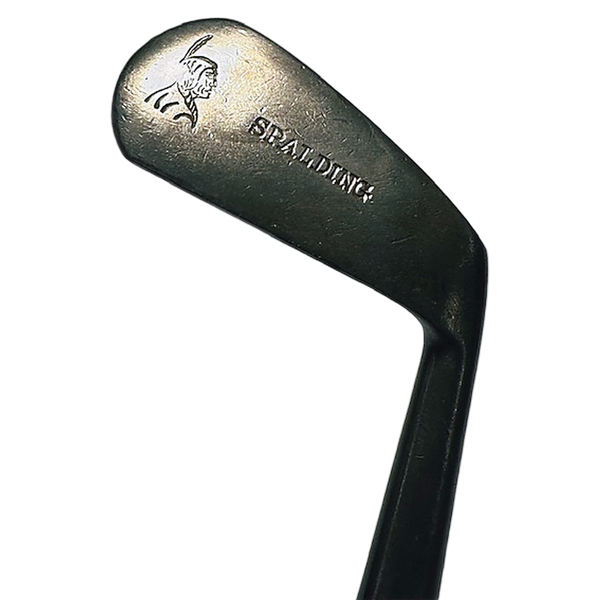 Spalding Smooth-Face Mashie, Native American Head Mark – vintage hickory golf iron, Spalding stamp with Native American head mark