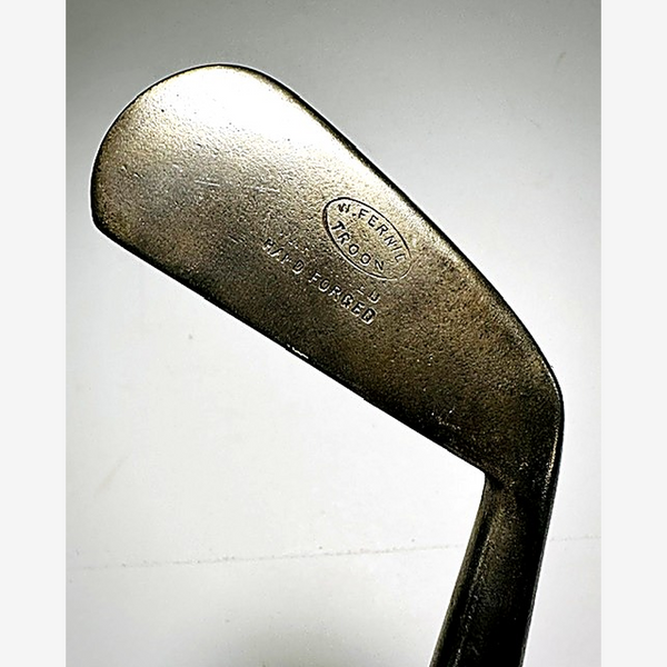 Willie Fernie iron head detail with maker stamp, hickory golf