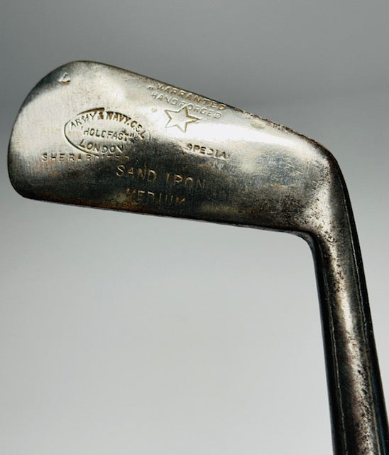 Army & Navy G.S.L. London HOLEFAST Ladies Sand Iron