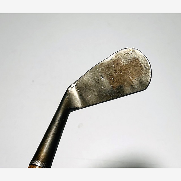 Spalding Smooth-Face Mashie, Native American Head Mark – vintage hickory golf iron, smooth face