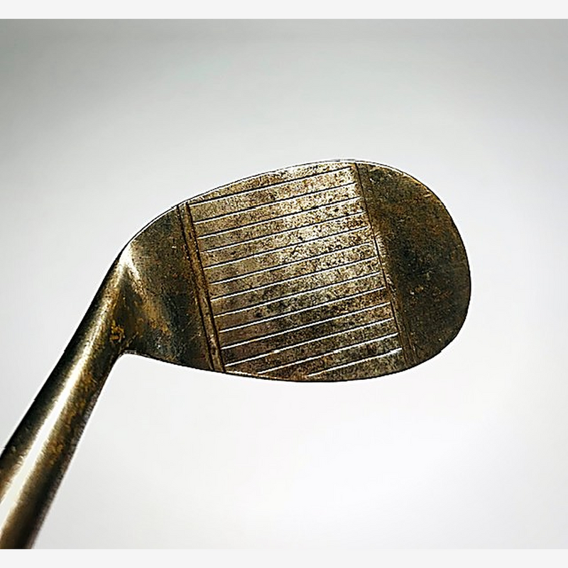 MacGregor Master Niblick 9 Head hickory golf iron head, face detail