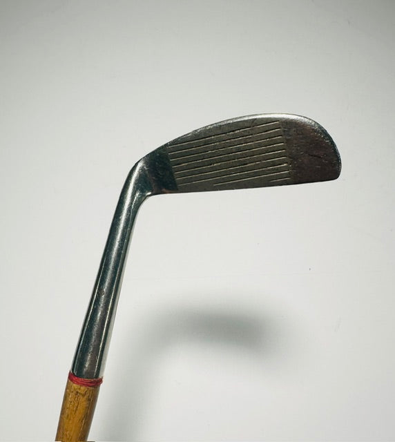St Andrews chipper hickory golf face with scored lines at address
