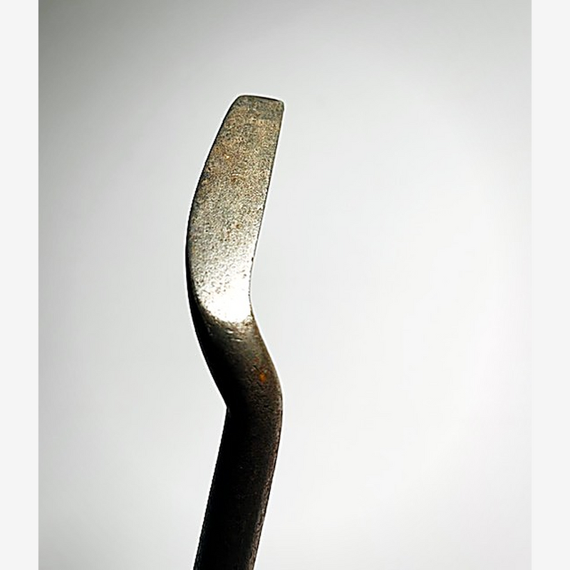 Topline of the J. Gourlay offset blade putter showing the crank in the hosel, hickory golf
