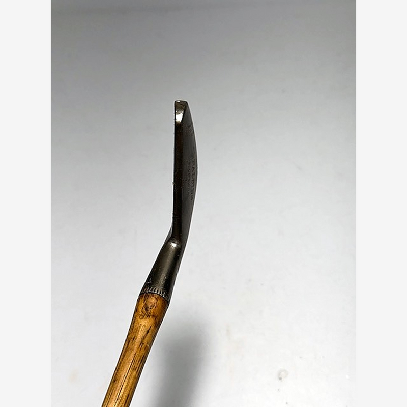 Spalding Gold Medal No. 1 Smooth-Face Iron – vintage hickory golf iron, toe view