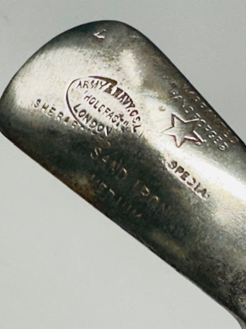 Army & Navy G.S.L. London HOLEFAST Ladies Sand Iron