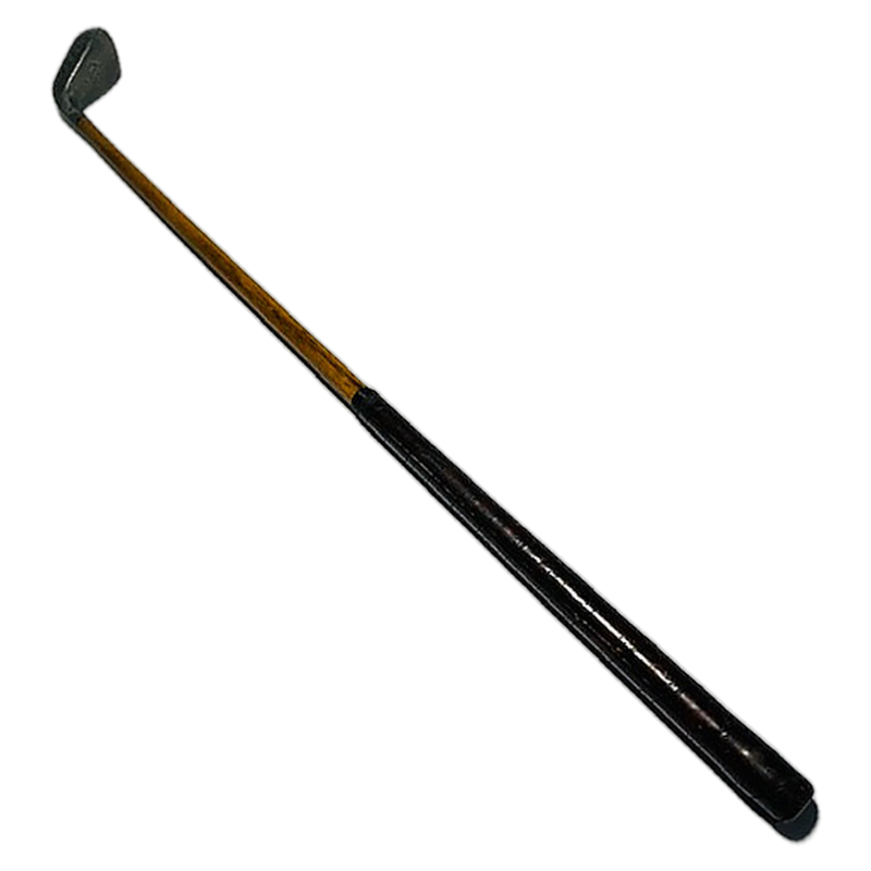 Braid-Mills 1915 model putter hickory golf club full length view