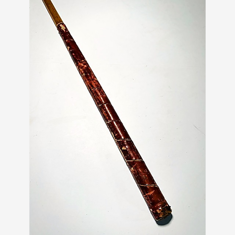 D. & W. Auchterlonie St Andrews Smooth-Face Iron – vintage hickory golf iron, grip