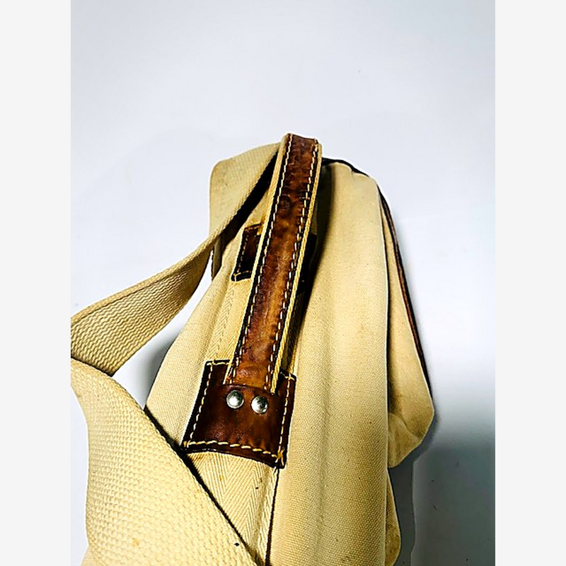 Vintage canvas single-stay hickory golf bag, wear detail