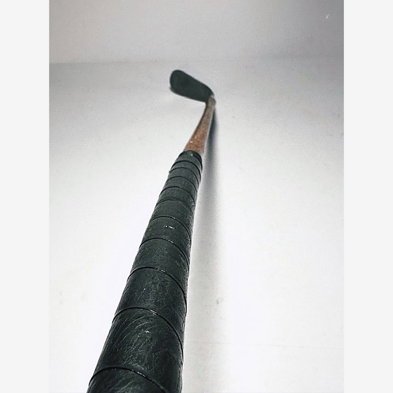 D. Anderson & Sons Wellington Mashie – vintage hickory golf iron, grip